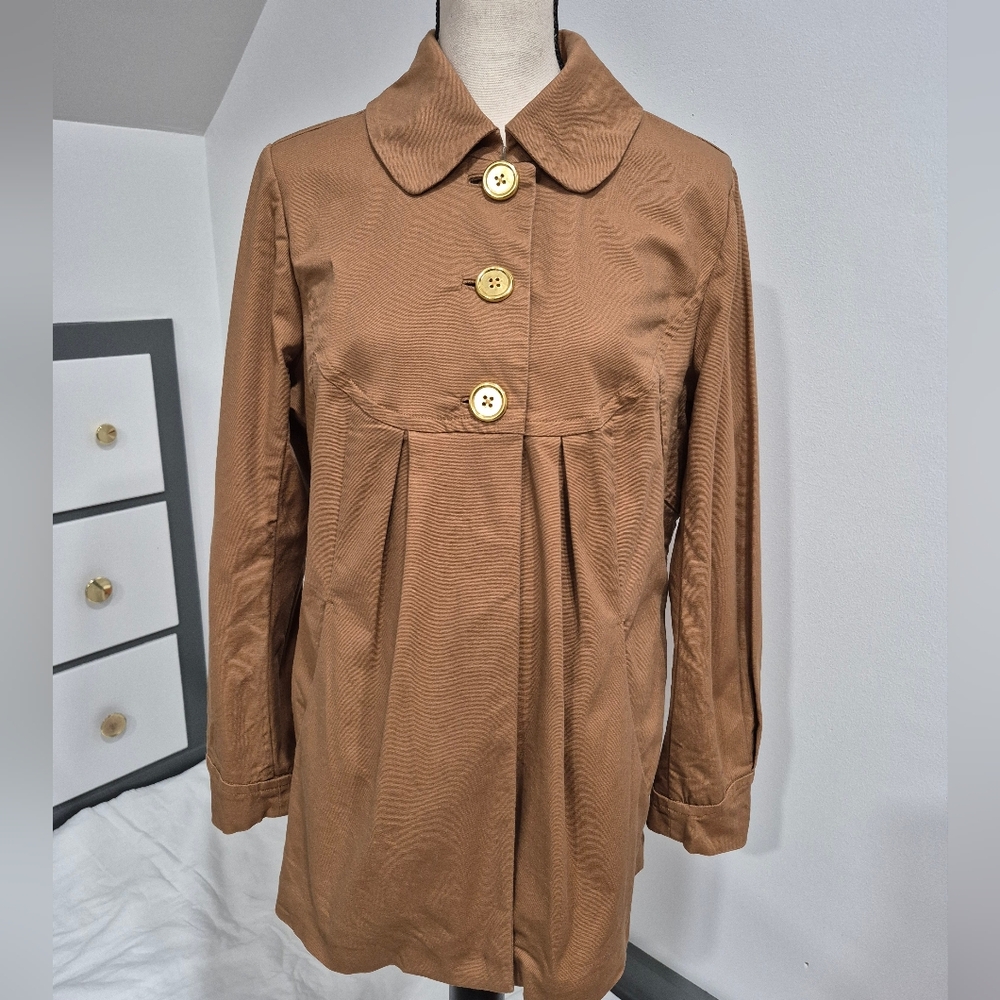 Brown Womens Button-Front Coat with Pleated Front